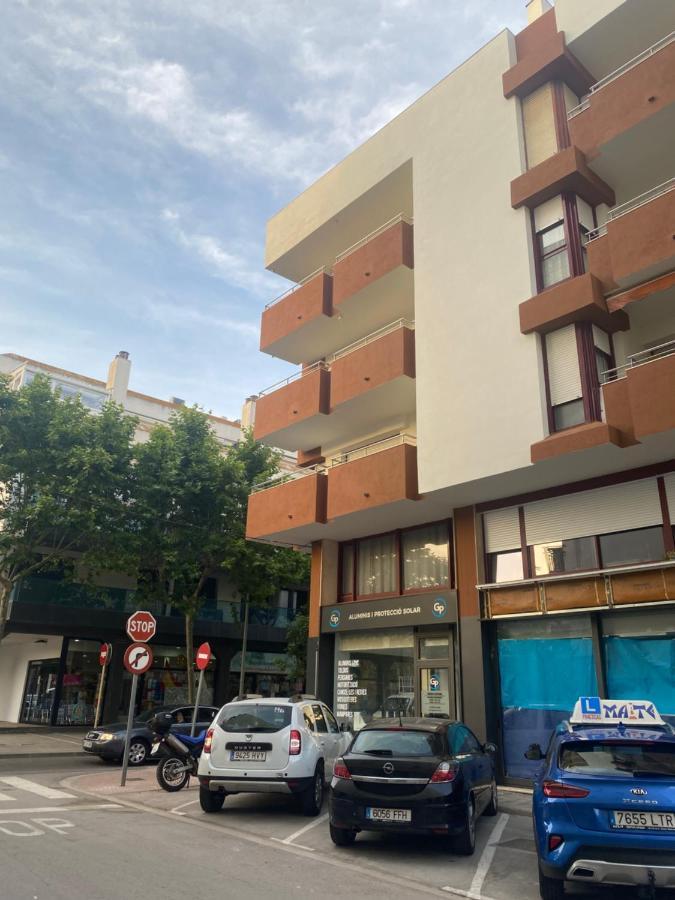 Apartament Edifici Simbat A 150M De La Platja Apartment Palamos Ngoại thất bức ảnh