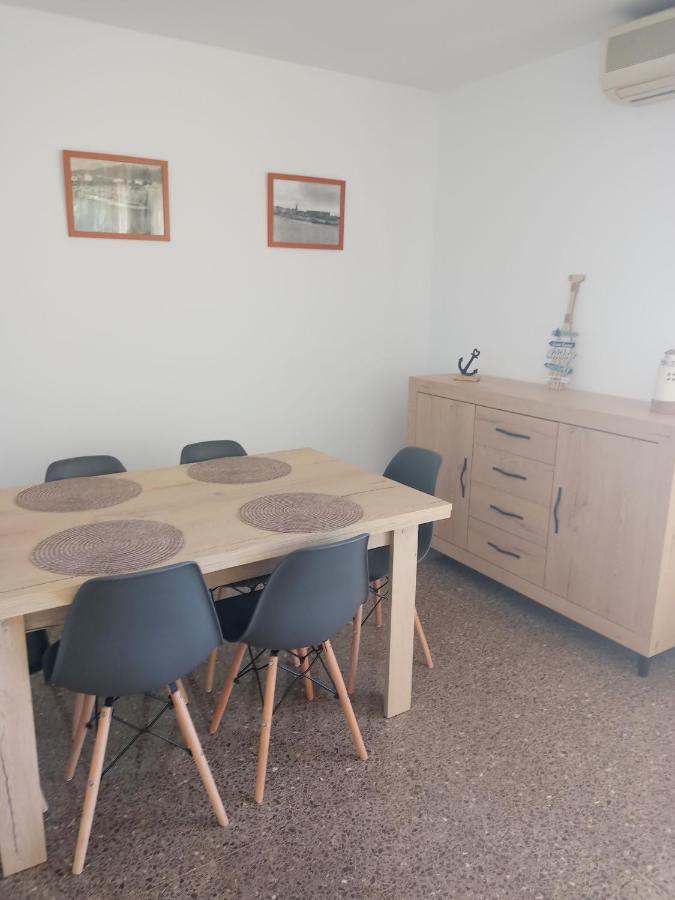 Apartament Edifici Simbat A 150M De La Platja Apartment Palamos Ngoại thất bức ảnh